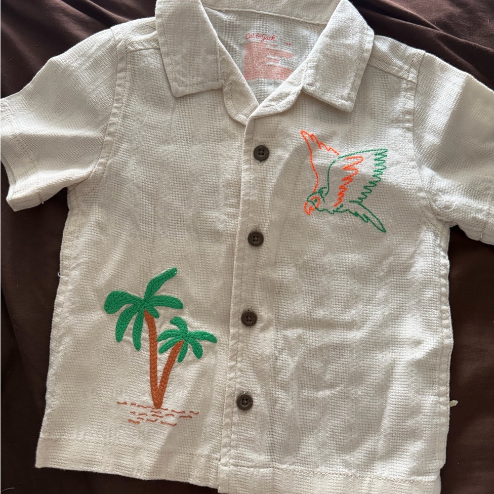CAT & JACK button up - Picture 4 of 7